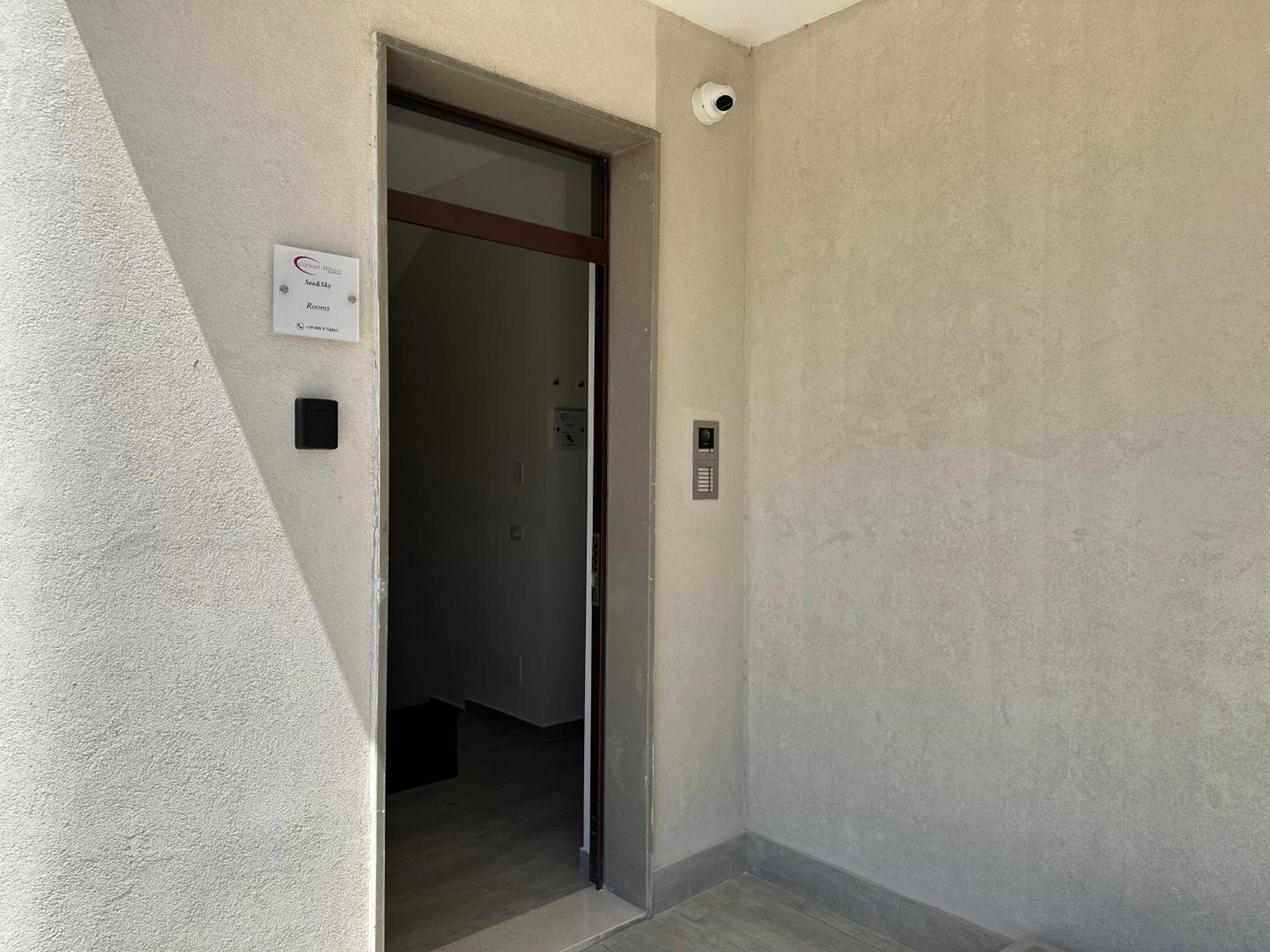 Sea&Sky Rooms Bari Exterior foto